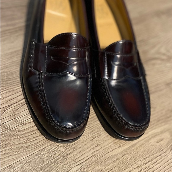 Cole Haan Handsewn Pinch Grand 0s in burgundy - Picture 2 of 14